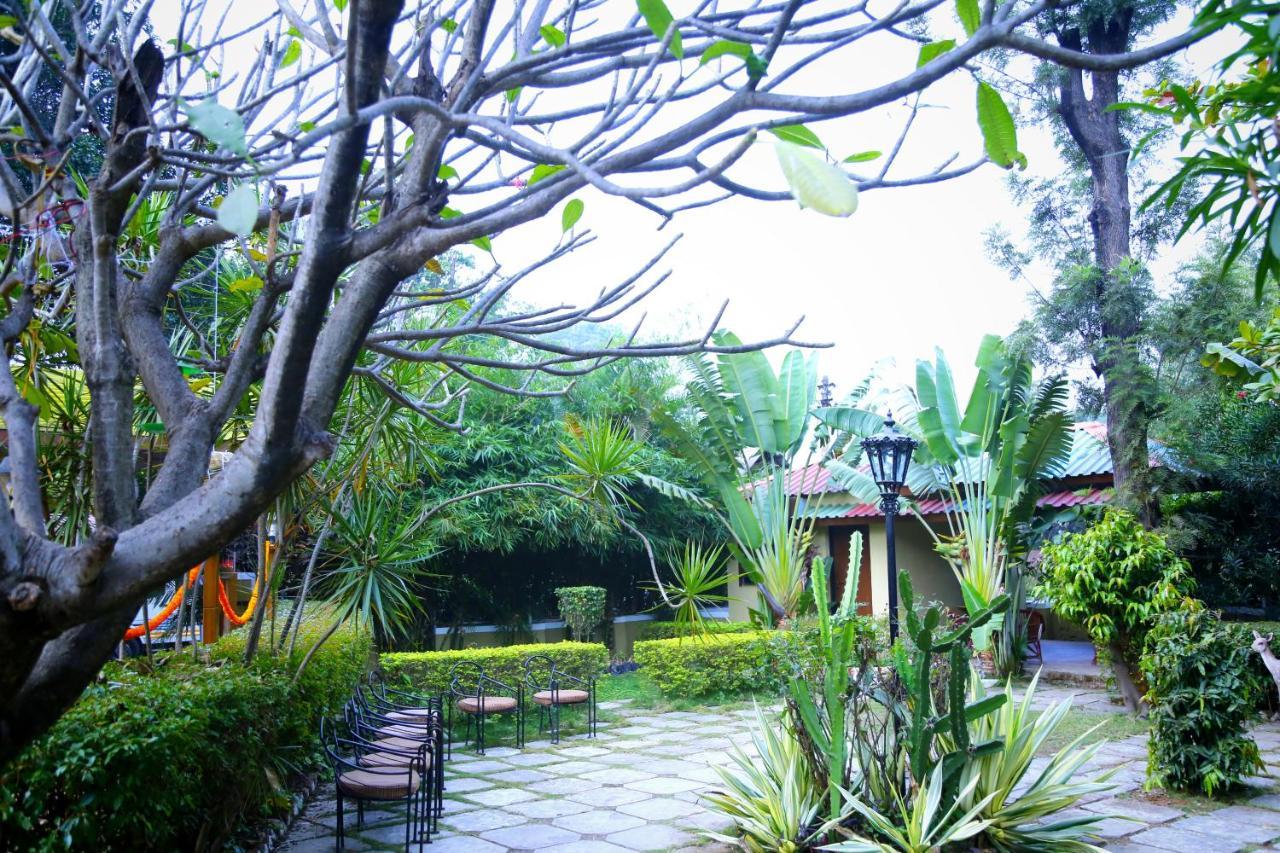 Anandvan Holiday Homes, Wai Exterior photo