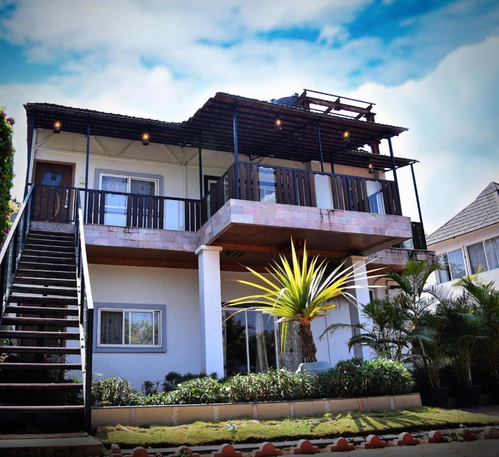 Anandvan Holiday Homes, Wai Exterior photo