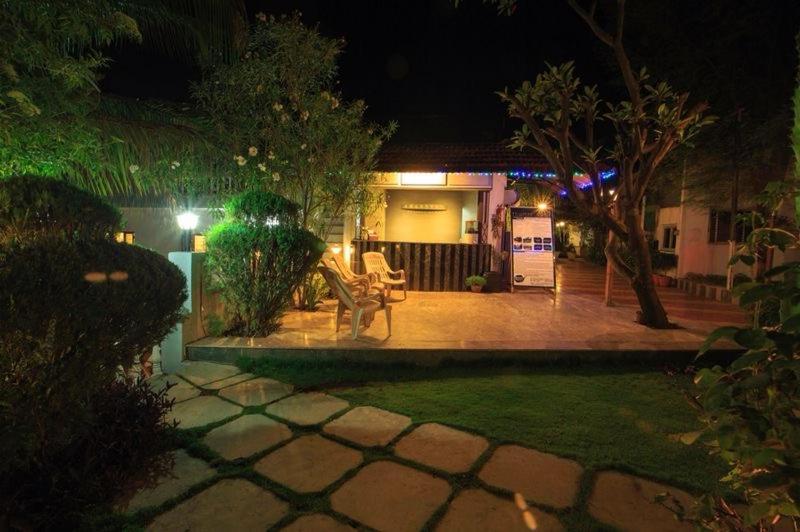 Anandvan Holiday Homes, Wai Exterior photo
