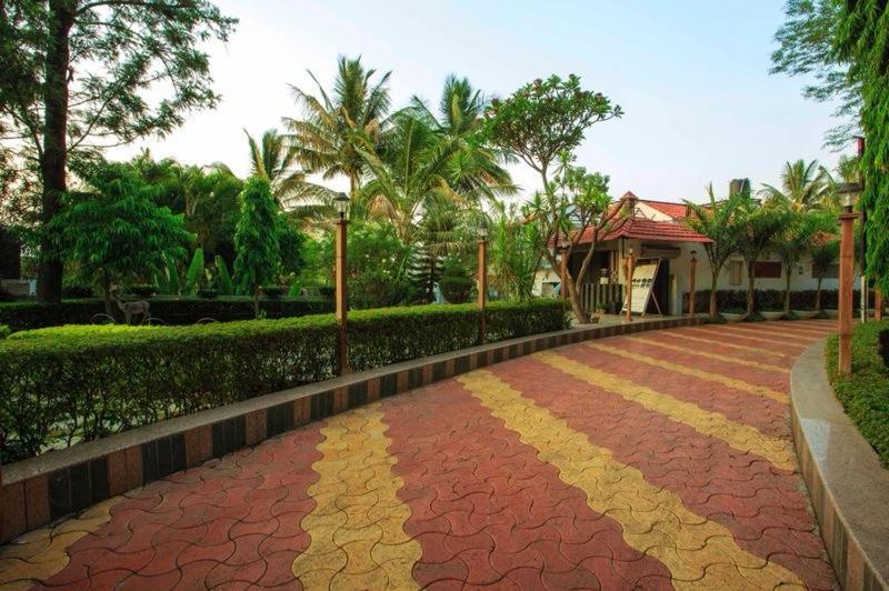Anandvan Holiday Homes, Wai Exterior photo